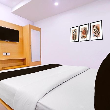 Hotel O Patang 24 Amhedabad Dış mekan fotoğraf